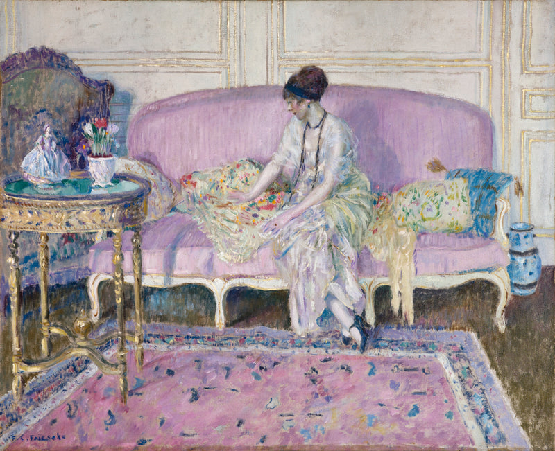 İç mekanda kanepede oturan kadın - Frederick Carl Frieseke