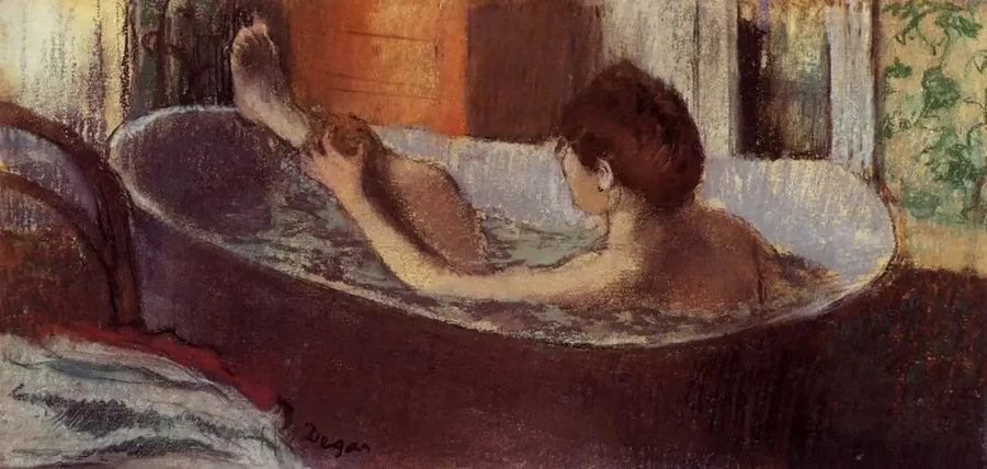 Banyo yapan kadın, bacağını süngerle siliyor - Edgar Degas
